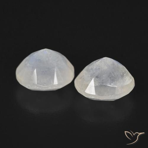 Gemas de Piedra lunar arcoíris Blanco azulado natural de 2.37 ct, Ovalada, Translúcido