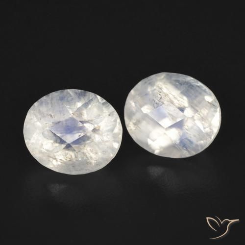 Gemas de Piedra lunar arcoíris Blanco azulado natural de 2.41 ct, Ovalada, Transparente