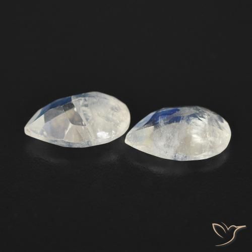 Gemas de Piedra lunar arcoíris Blanco azulado natural de 1.02 ct, En forma de pera, Transparente