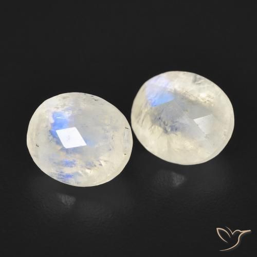 Gemas de Piedra lunar arcoíris Blanco azulado natural de 2.56 ct, Ovalada, Transparente