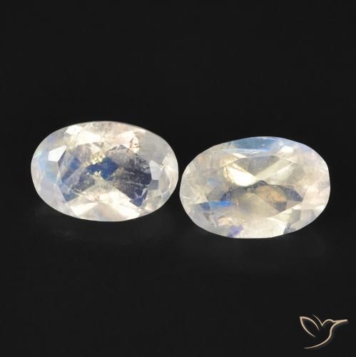 0.96ctw Natural Blanco azulado Piedra lunar arcoíris, Ovalada, Transparente