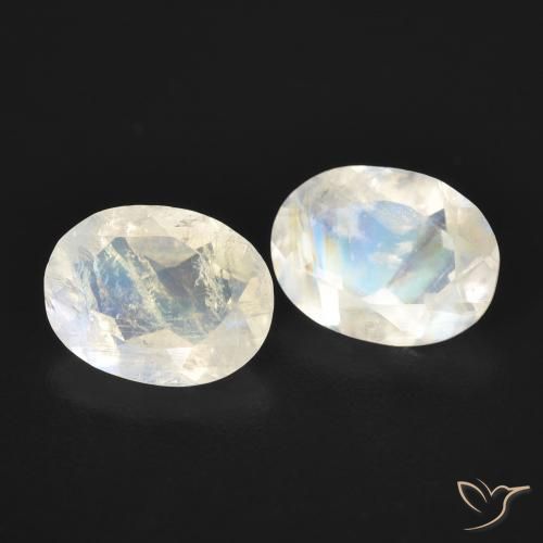Gemas de Piedra lunar arcoíris Blanco azulado natural de 2.37 ct, Ovalada, Transparente