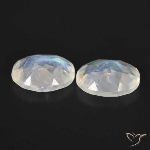 Gemas de Piedra lunar arcoíris Blanco azulado natural de 2.37 ct, Ovalada, Transparente