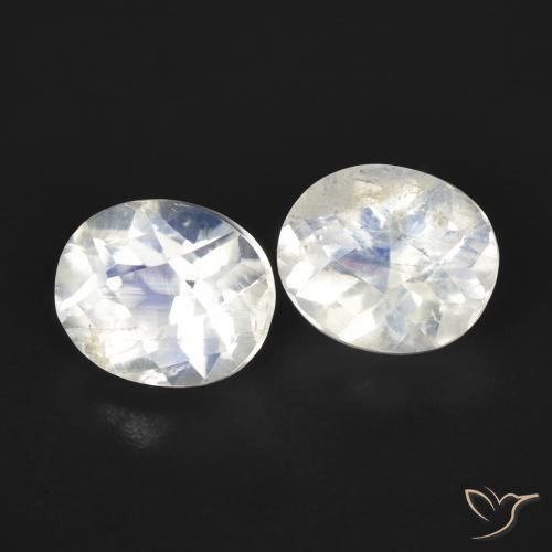 Gemas de Piedra lunar arcoíris Blanco azulado natural de 2.24 ct, Ovalada, Transparente