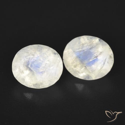 Gemas de Piedra lunar arcoíris Blanco azulado natural de 2.16 ct, Ovalada, Transparente