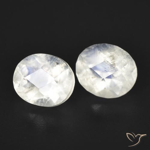 Gemas de Piedra lunar arcoíris Blanco azulado natural de 2.36 ct, Ovalada, Transparente