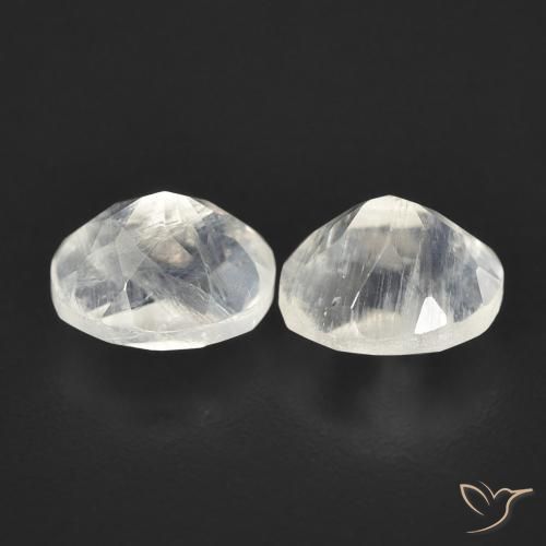 Gemas de Piedra lunar arcoíris Blanco azulado natural de 2.36 ct, Ovalada, Transparente