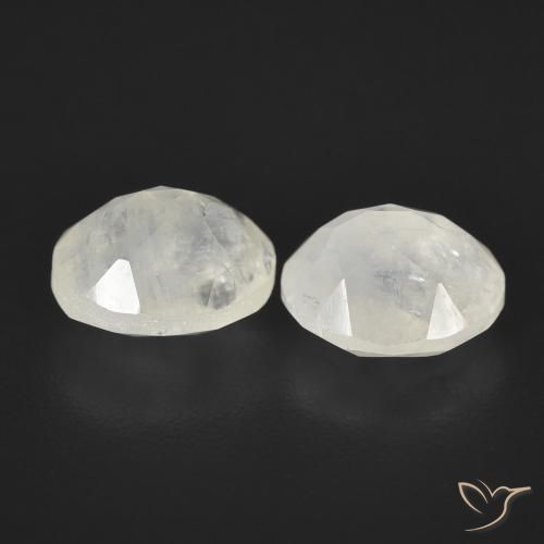 Gemas de Piedra lunar arcoíris Blanco azulado natural de 2.37 ct, Ovalada, Translúcido