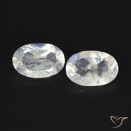 0.80ctw Natural Blanco azulado Piedra lunar arcoíris, Ovalada, Transparente
