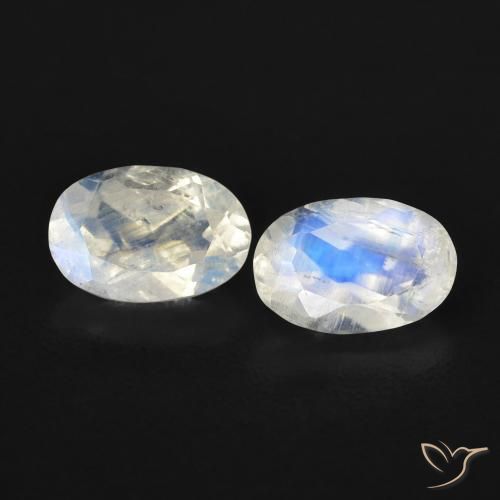 0.95ctw Natural Blanco azulado Piedra lunar arcoíris, Ovalada, Transparente