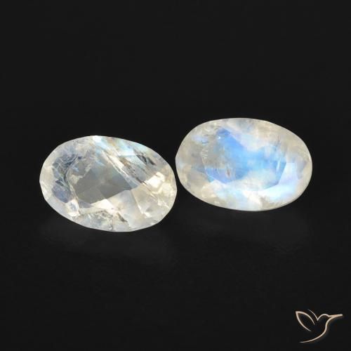 Gemas de Piedra lunar arcoíris Blanco azulado natural de 0.88 ct, Ovalada, Transparente