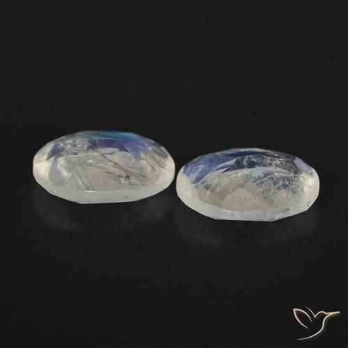 Gemas de Piedra lunar arcoíris Blanco azulado natural de 1.98 ct, Ovalada, Transparente