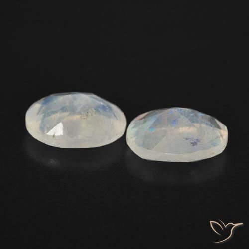 Gemas de Piedra lunar arcoíris Blanco azulado natural de 2.28 ct, Ovalada, Transparente