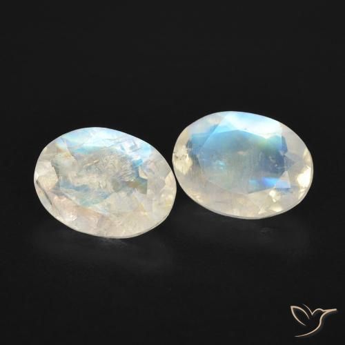 Gemas de Piedra lunar arcoíris Blanco azulado natural de 2.41 ct, Ovalada, Transparente