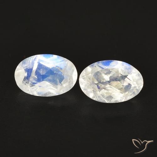 0.95ctw Natural Blanco azulado Piedra lunar arcoíris, Ovalada, Transparente