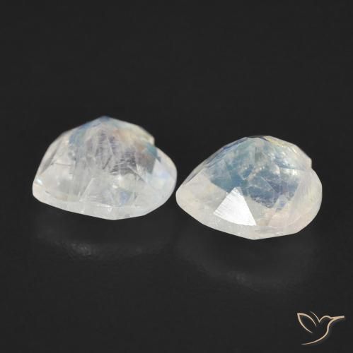 Gemas de Piedra lunar arcoíris Blanco azulado natural de 1.31 ct, Corazón, Transparente