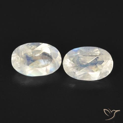 0.94ctw Natural Blanco azulado Piedra lunar arcoíris, Ovalada, Transparente