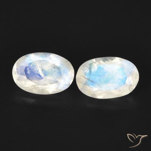 0.85ctw Natural Blanco azulado Piedra lunar arcoíris, Ovalada, Transparente