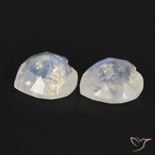 Gemas de Piedra lunar arcoíris Blanco azulado natural de 1.32 ct, Corazón, Transparente
