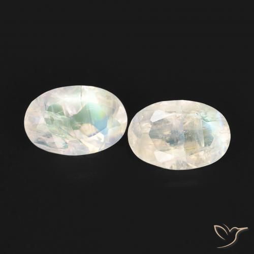 0.94ctw Natural Blanco azulado Piedra lunar arcoíris, Ovalada, Transparente