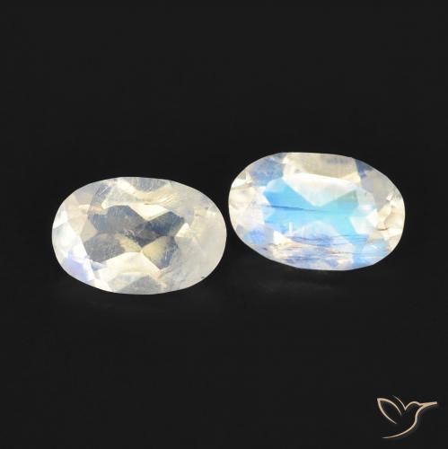 Gemas de Piedra lunar arcoíris Blanco azulado natural de 0.80 ct, Ovalada, Transparente