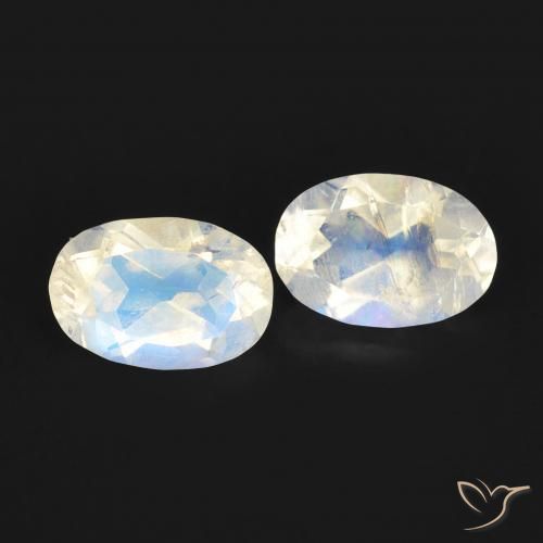 Gemas de Piedra lunar arcoíris Blanco azulado natural de 1.00 ct, Ovalada, Transparente