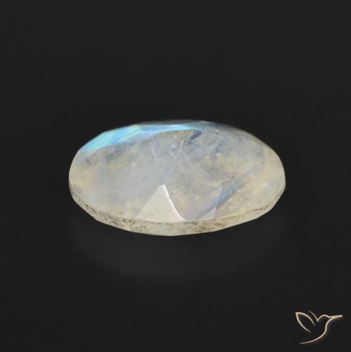 Piedra lunar arcoíris Blanco azulado natural de 1.36 ct, Ovalada, Transparente