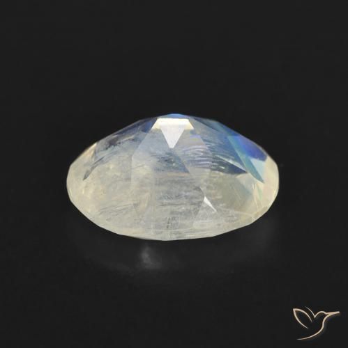 Piedra lunar arcoíris Blanco azulado natural de 1.21 ct, Ovalada, Transparente