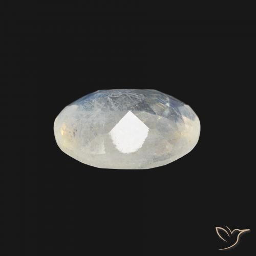 Piedra lunar arcoíris Blanco azulado natural de 1.01 ct, Ovalada, Transparente
