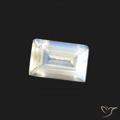 Piedra lunar arcoíris Blanco azulado natural de 0.47 ct, Corte Baguette, VS