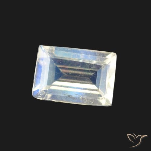 Piedra lunar arcoíris Blanco azulado natural de 0.48 ct, Corte Baguette, Transparente