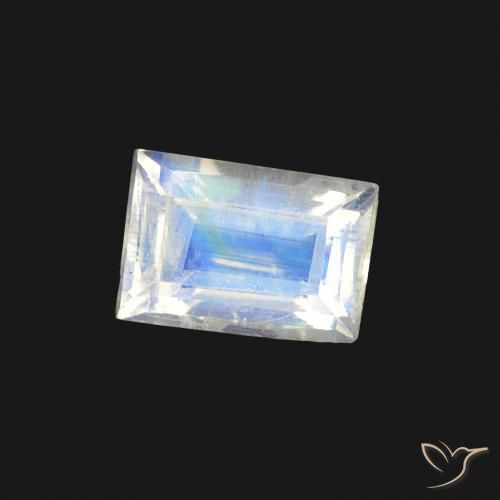 Piedra lunar arcoíris Blanco azulado natural de 0.57 ct, Corte Baguette, Transparente