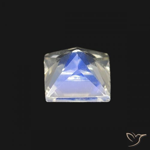 Piedra lunar arcoíris Blanco azulado natural de 0.36 ct, Cuadrado, Transparente