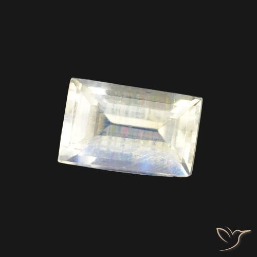 Piedra lunar arcoíris Blanco azulado natural de 0.54 ct, Corte Baguette, Transparente