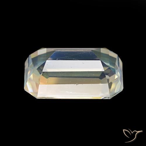 Piedra lunar arcoíris Blanco multicolor natural de 2.62 ct, Corte Octágono / Esmeralda, VVS