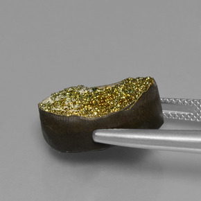 Pirita arcoíris multicolor natural de 9,90 ct, corte óvalo, opaco