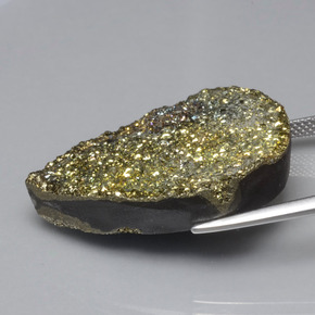 Pirita arcoíris amarillo natural de 36,37 ct, en forma de pera, opaco