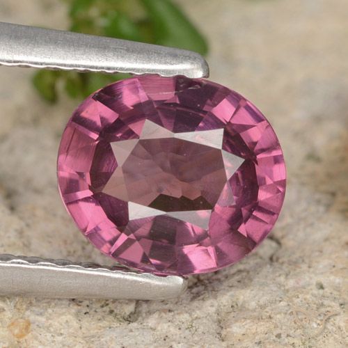 1.23ct Natural Púrpura rosado Granate Rodolita, Ovalada, VS