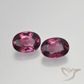 Gemas de Granate rodolita Rojo medio natural de 2.24 ct, Ovalada, VS