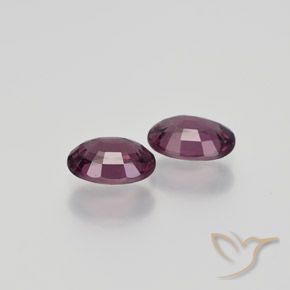 Gemas de Granate rodolita Rojo medio natural de 1.90 ct, Ovalada, VS