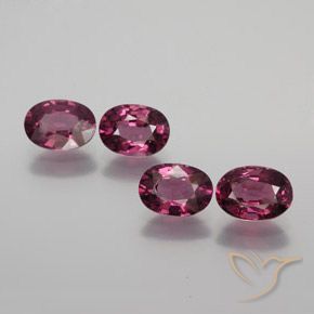 Gemas de Granate rodolita Rojo medio natural de 3.51 ct, Ovalada, VS