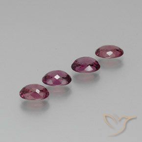 Gemas de Granate rodolita Púrpura medio natural de 3.69 ct, Ovalada, VS