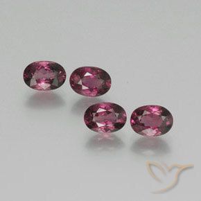 Gemas de Granate rodolita Rojo frambuesa natural de 4.22 ct, Ovalada, VS