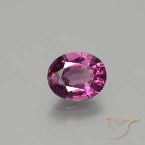 Granate rodolita Púrpura rojizo natural de 1.79 ct, Ovalada, VS