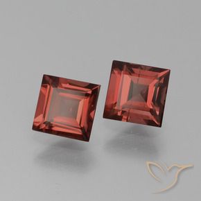 Gemas de Granate rodolita Rojo oscuro medio natural de 1.44 ct, Cuadrado, VS-SI