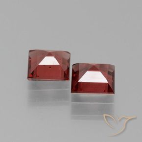 Gemas de Granate rodolita Rojo escarlata intenso natural de 1.35 ct, Cuadrado, VS