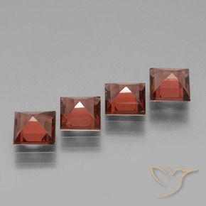 Gemas de Granate rodolita Rojo escarlata natural de 3.04 ct, Cuadrado, VS