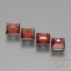 Gemas de Granate rodolita Rojo escarlata intenso natural de 3.06 ct, Cuadrado, VS