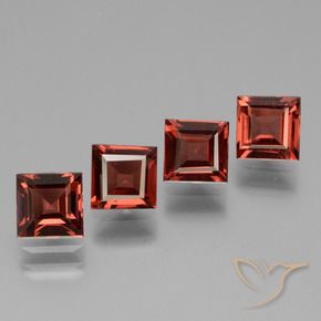 Gemas de Granate rodolita Rojo oscuro natural de 3.01 ct, Cuadrado, VS