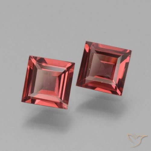 Gemas de Granate rodolita Rojo medio natural de 1.36 ct, Cuadrado, VS